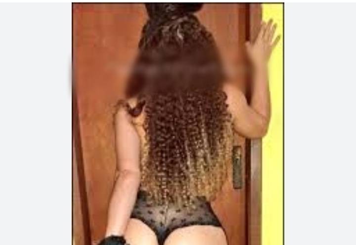 Loirinha bumbum guloso