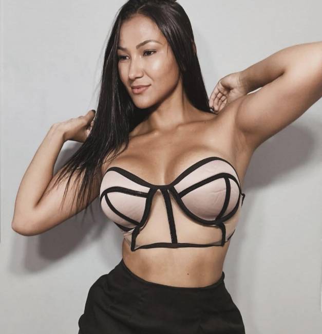 Morena carinhosa image 2
