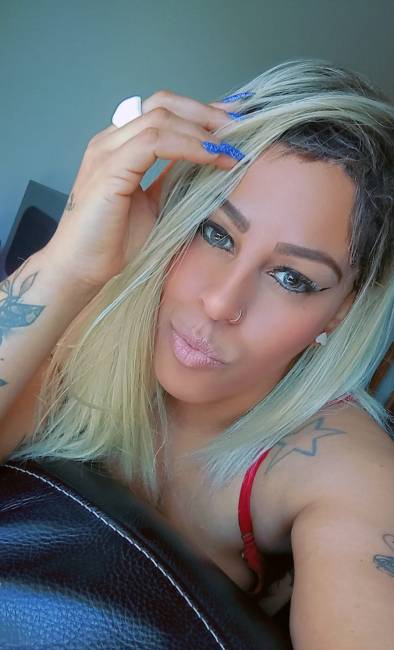 Que tal um encontro inesquecível hoje? LOIRA SAFADINHA