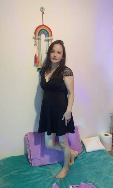 Lucy - Massage image 1