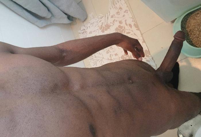 Jovem africano boa pila, fodedor de mulheres "COMERCIAL" image 1