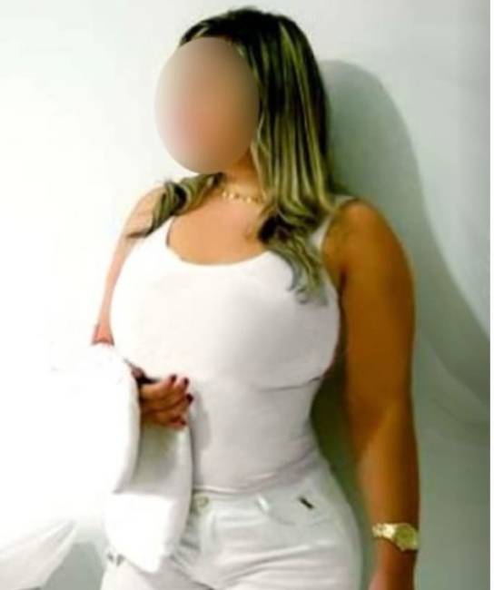 1VEZ ENFERMEIRA DE FOLGA ATENDO POR NECESSIDADE