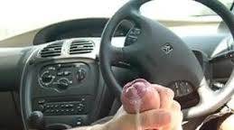 Punhetas no carro (posso recompensar) image 1